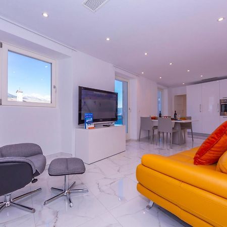 Yellow View Apartment - Happy Rentals Ronco sopra Ascona Exterior foto
