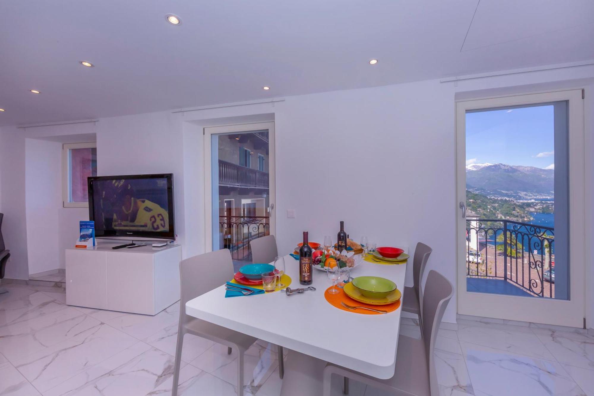 Yellow View Apartment - Happy Rentals Ronco sopra Ascona Exterior foto