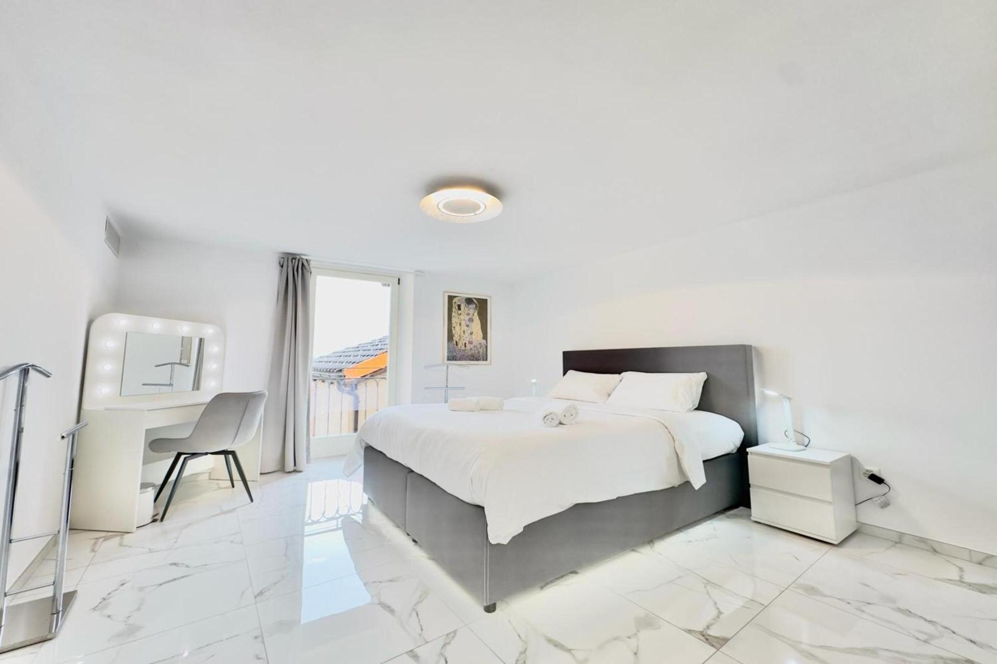 Yellow View Apartment - Happy Rentals Ronco sopra Ascona Exterior foto